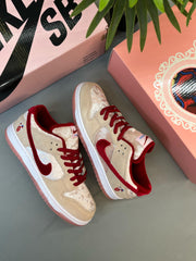 Dunk Low Strange Heart Edition