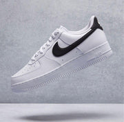 Airforce 1 Low White Black Swoosh