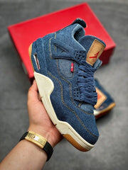Air Jordan RETRO 4 X LEVIS BLUE DENIM
