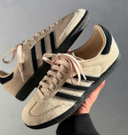 ADS SAMBA WONDER BLACK WHITE