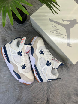 AJ RETRO 4 SB NAVY