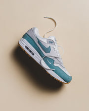 Airmax 1 low swoosh poly adventure