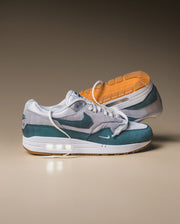 Airmax 1 low swoosh poly adventure